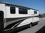 2006 Fleetwood Jamboree Photo #2