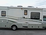 2006 Fleetwood Jamboree Photo #6