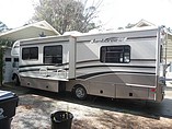 2005 Fleetwood Jamboree Photo #2