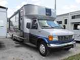 2006 Fleetwood Jamboree Photo #2