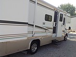 2006 Fleetwood Jamboree Photo #3