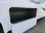 2015 Fleetwood Jamboree Searcher Photo #5