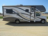 2015 Fleetwood Jamboree Sport Photo #3