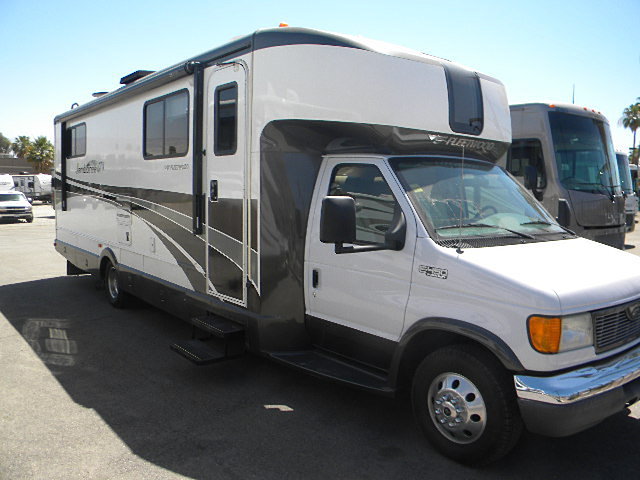 2006 Fleetwood Jamboree Photo
