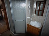 2005 Fleetwood Orbit Photo #13