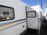 2005 Fleetwood Orbit Photo #2