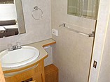 2005 Fleetwood Orbit Photo #21