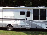 02 Fleetwood Pace Arrow