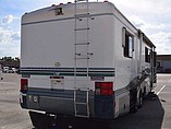 1997 Fleetwood Pace Arrow Photo #3
