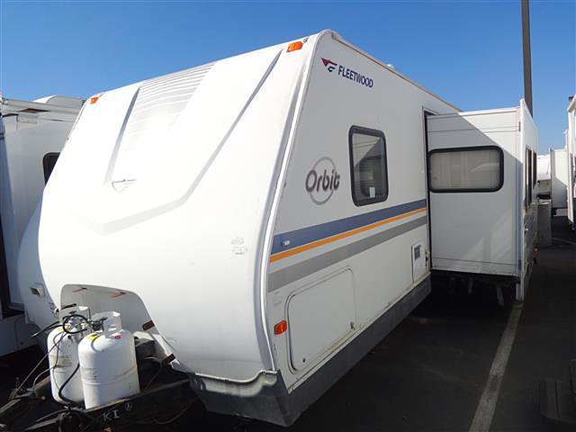 2005 Fleetwood Orbit Photo
