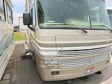 2000 Fleetwood Pace Arrow Photo #2
