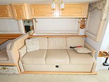 2000 Fleetwood Pace Arrow Photo #14