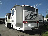 2004 Fleetwood Pace Arrow Photo #3