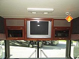 2004 Fleetwood Pace Arrow Photo #9