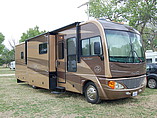 2005 Fleetwood Pace Arrow Photo #2