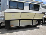 2003 Fleetwood Pace Arrow Photo #8