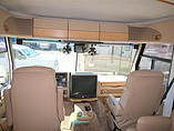 2000 Fleetwood Pace Arrow Photo #12