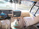 2000 Fleetwood Pace Arrow Photo #14