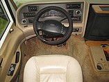 2001 Fleetwood Pace Arrow Photo #19