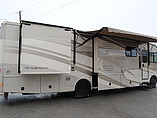 2007 Fleetwood Pace Arrow Photo #5