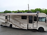 2007 Fleetwood Pace Arrow Photo #6