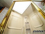 1999 Fleetwood Pace Arrow Vision Photo #14