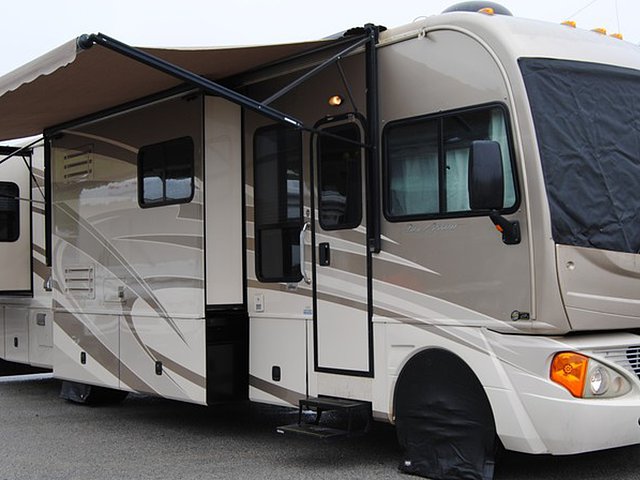 2007 Fleetwood Pace Arrow Photo