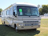 2000 Fleetwood Pace Arrow Vision Photo #3