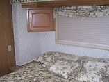 1999 Fleetwood Pace Arrow Vision Photo #25
