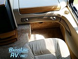 1998 Fleetwood Pace Arrow Vision Photo #5