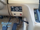 1998 Fleetwood Pace Arrow Vision Photo #8