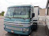 2000 Fleetwood Pace Arrow Vision Photo #3