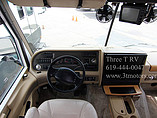 2000 Fleetwood Pace Arrow Vision Photo #6