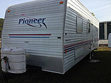 04 Fleetwood Pioneer