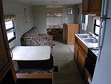 2005 Fleetwood Pioneer Photo #9