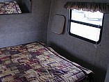 2005 Fleetwood Pioneer Photo #19