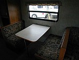 2005 Fleetwood Pioneer Photo #21