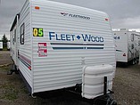 2005 Fleetwood Pioneer Photo #25