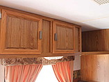 2004 Fleetwood Pioneer Photo #7