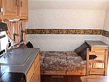 2004 Fleetwood Pioneer Photo #12