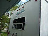 1999 Fleetwood Prowler Photo #6