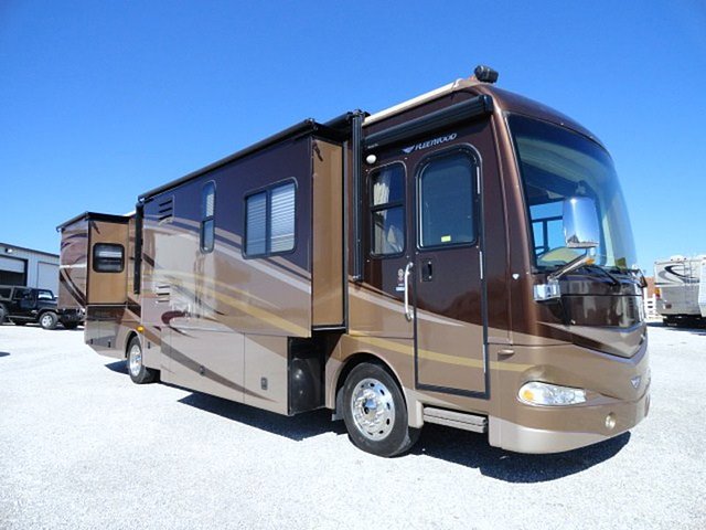 2008 Fleetwood Providence Photo