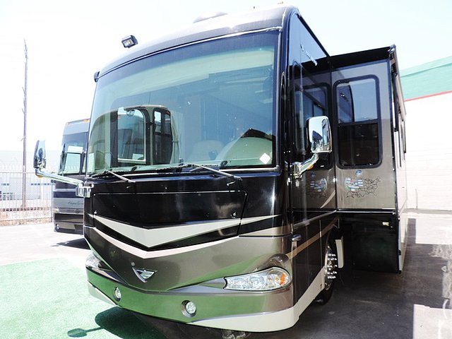 2008 Fleetwood Providence Photo