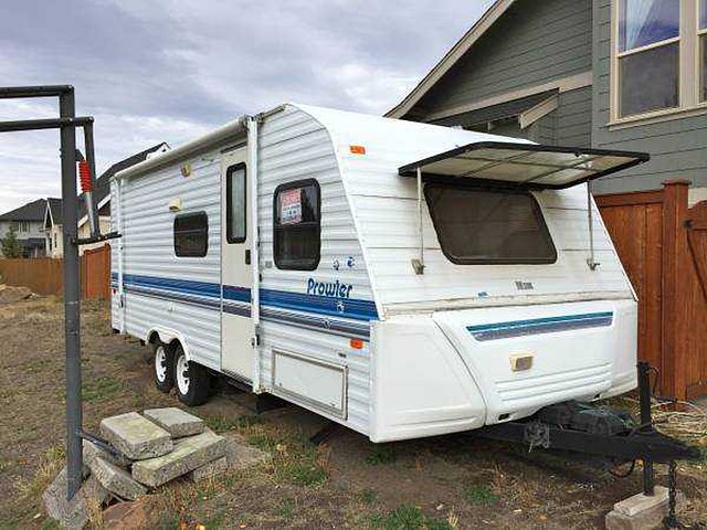 1995 Fleetwood Prowler Photo