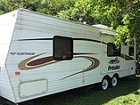 2005 Fleetwood Prowler Photo #5