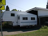 2003 Fleetwood Prowler Photo #2