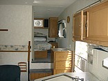 2003 Fleetwood Prowler Photo #7