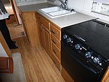 2005 Fleetwood Prowler Photo #13
