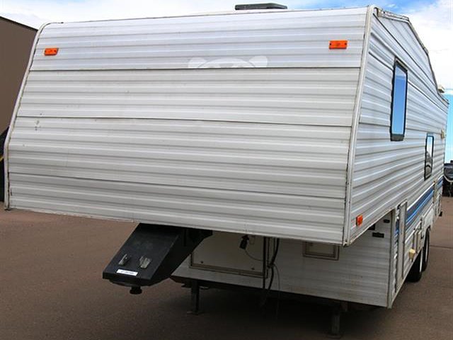 1996 Fleetwood Prowler Photo