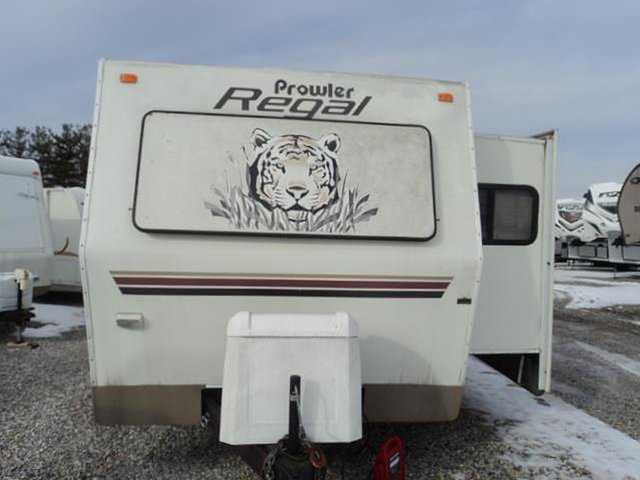04 Fleetwood Prowler